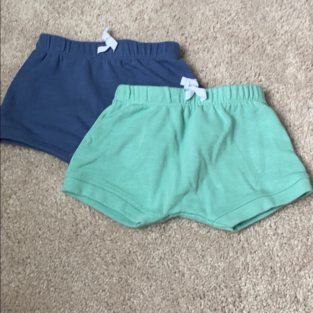 Baby shorts (2 pairs)